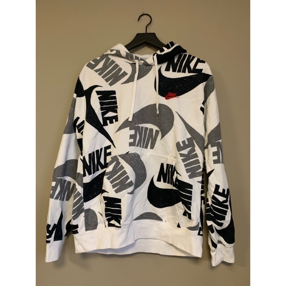 NIKE Men’s Logo Hoodie